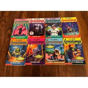 GOOSEBUMPS Chapter 8 Books by R.L. Stine Vintage Lot #31 32 33 34 36 37 38 39 RL
